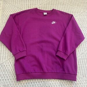 Nike Women’s Sweatshirt